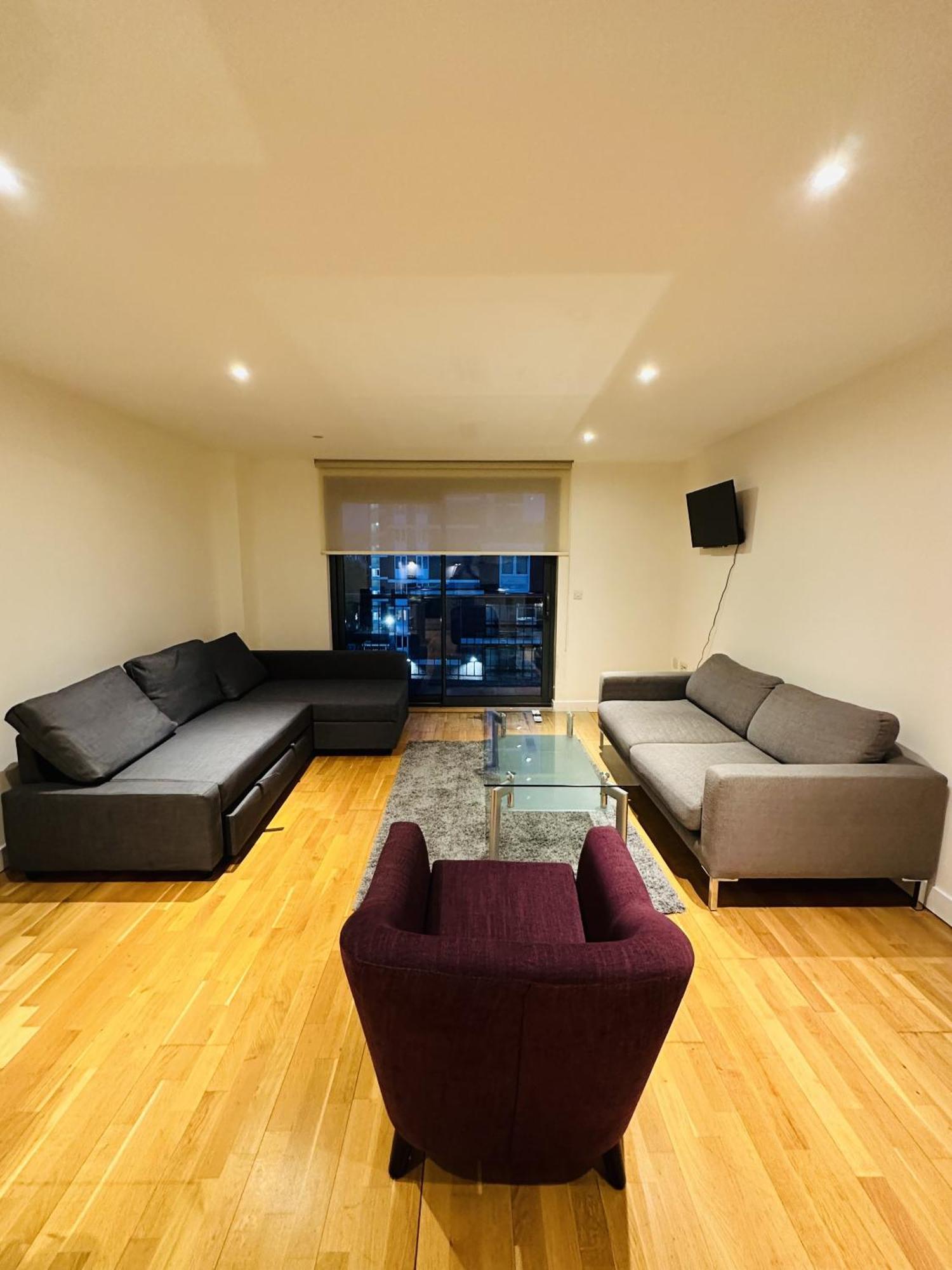 Cosy Modern Tower Bridge Apartment London Room photo